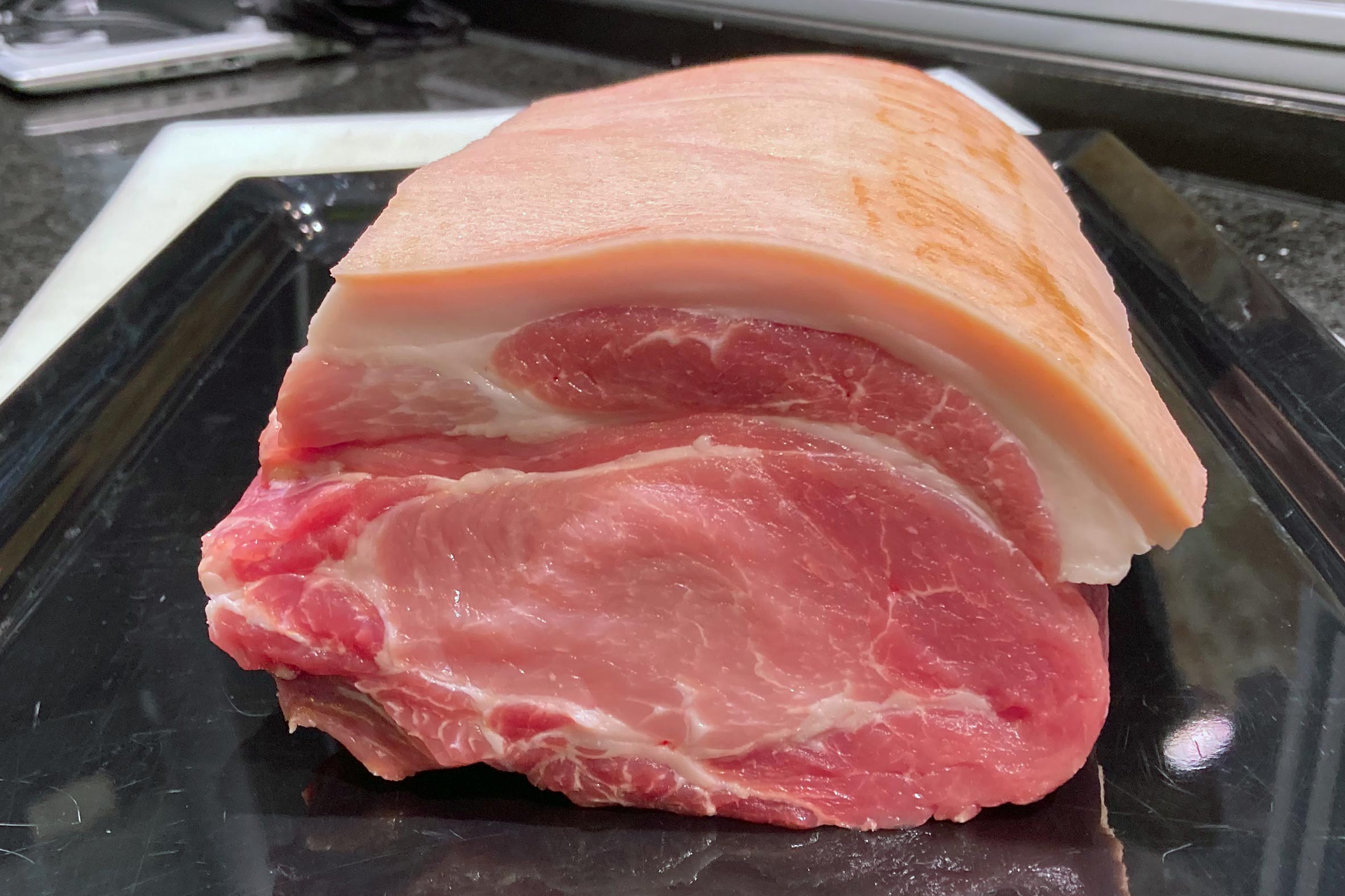 1/2 Gourmet kamsteg m/ben skåret fra den høje ende
